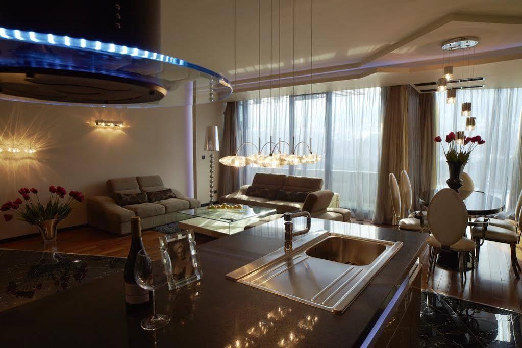 Hotel Emirates Sofia Bagian luar foto