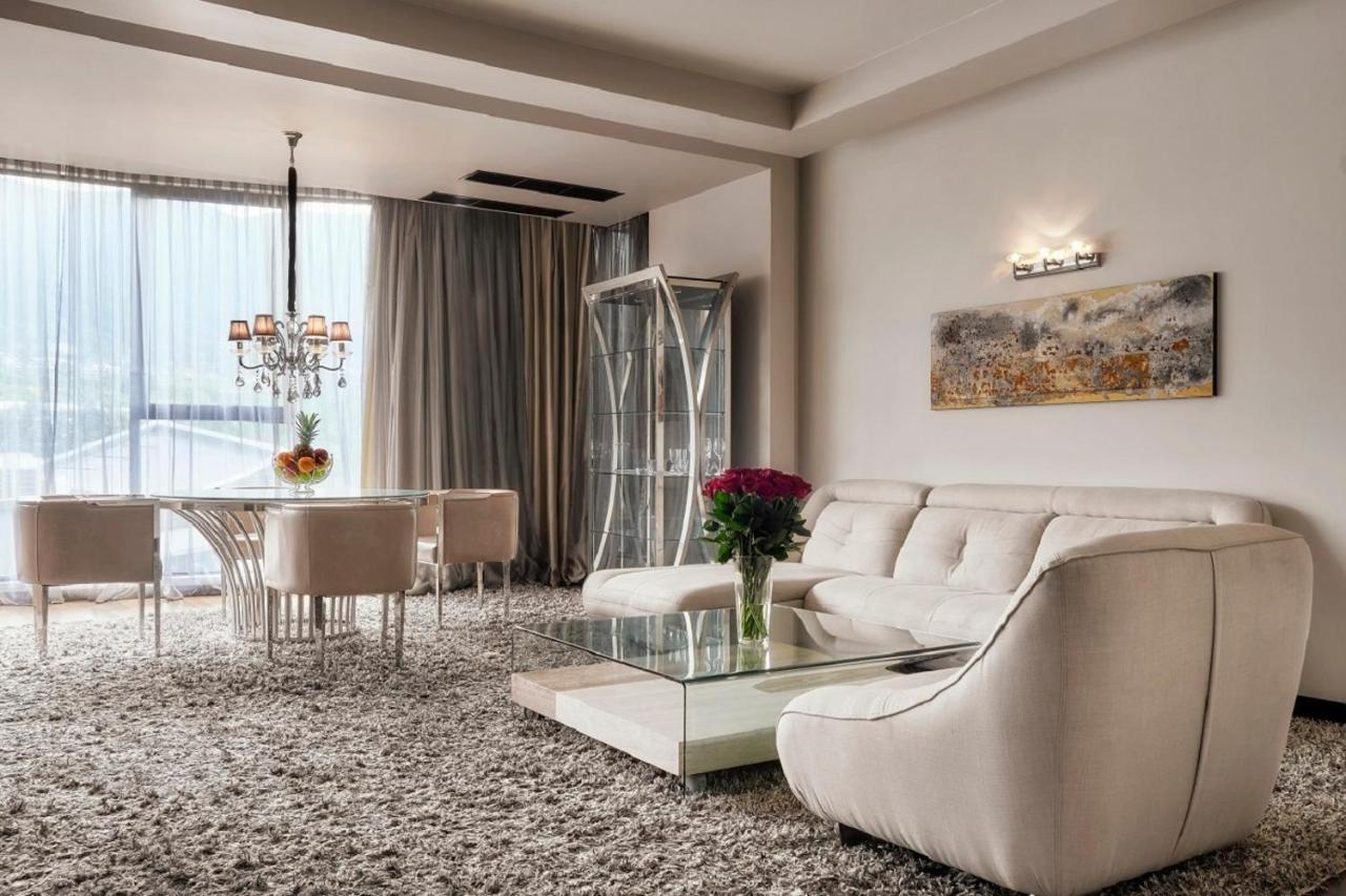 Hotel Emirates Sofia Bagian luar foto